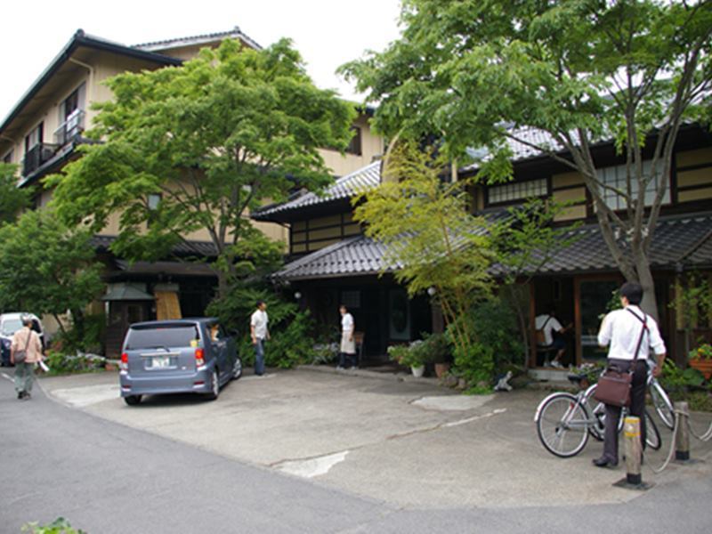 เอโนคิยะเรียวคัง Hotel ยูฟุอิน ภายนอก รูปภาพ